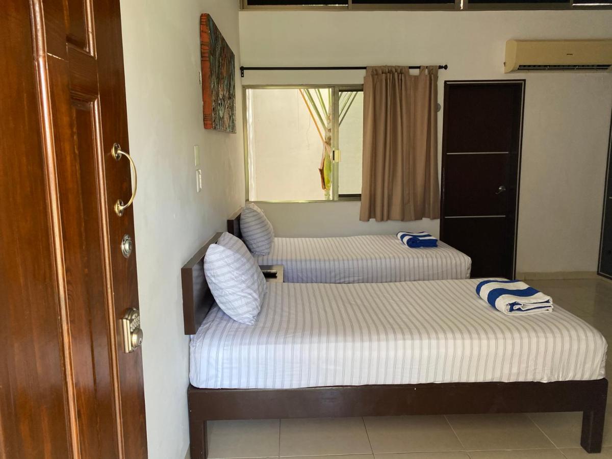 condo cache 25 avenida Playa del Carmen Esterno foto